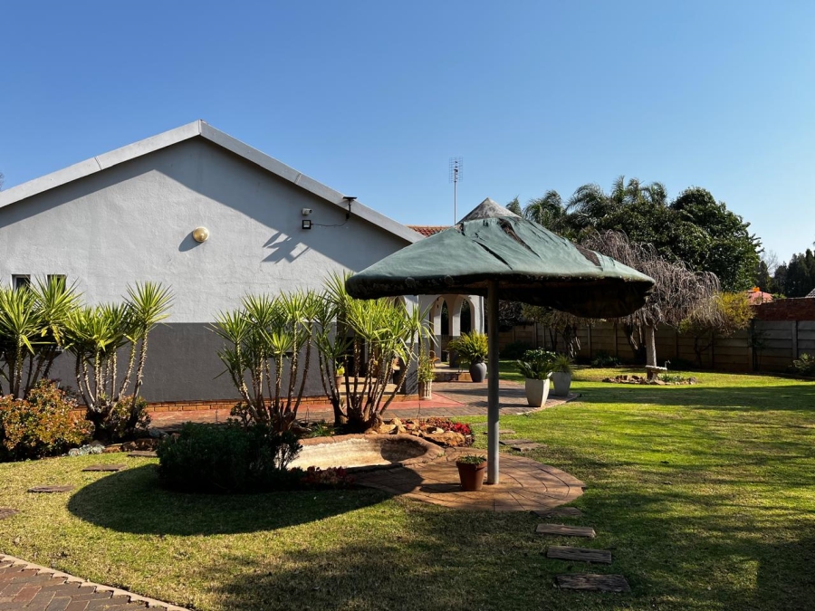 3 Bedroom Property for Sale in Neserhof North West